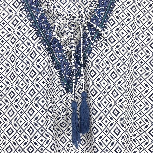 NYDJ Womens Beaded V-Neck Tassel Blouse 3/4 Sleeve Geometric Pattern Blue Small - Picture 12 of 13